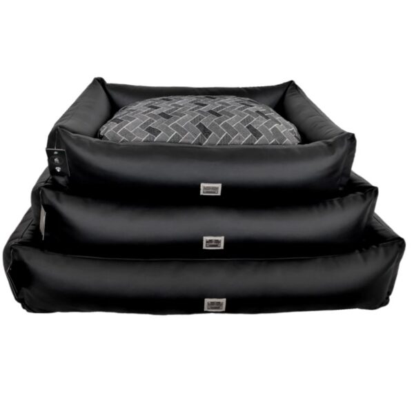 137BLACK