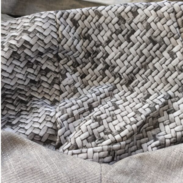 105GRAY1